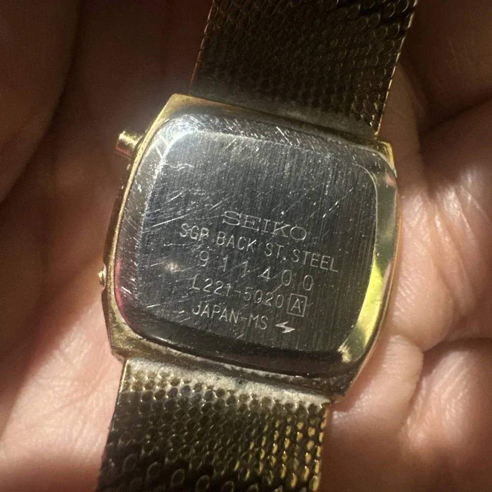 Rare Vintage Seiko Gold Tone Digital Womens Watch Japan L221-5020 Untested As Is